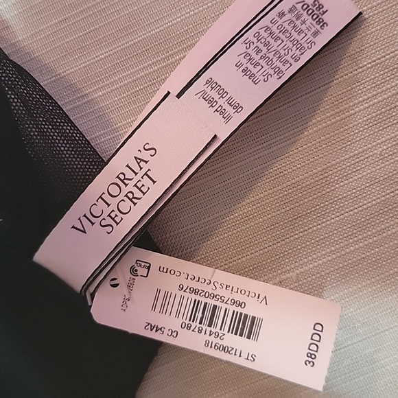 Victoria's Secret Black Bra - Picture 4 of 4